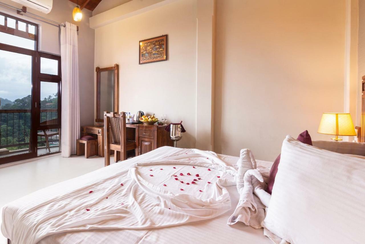 Piumara Residence Канді Екстер'єр фото